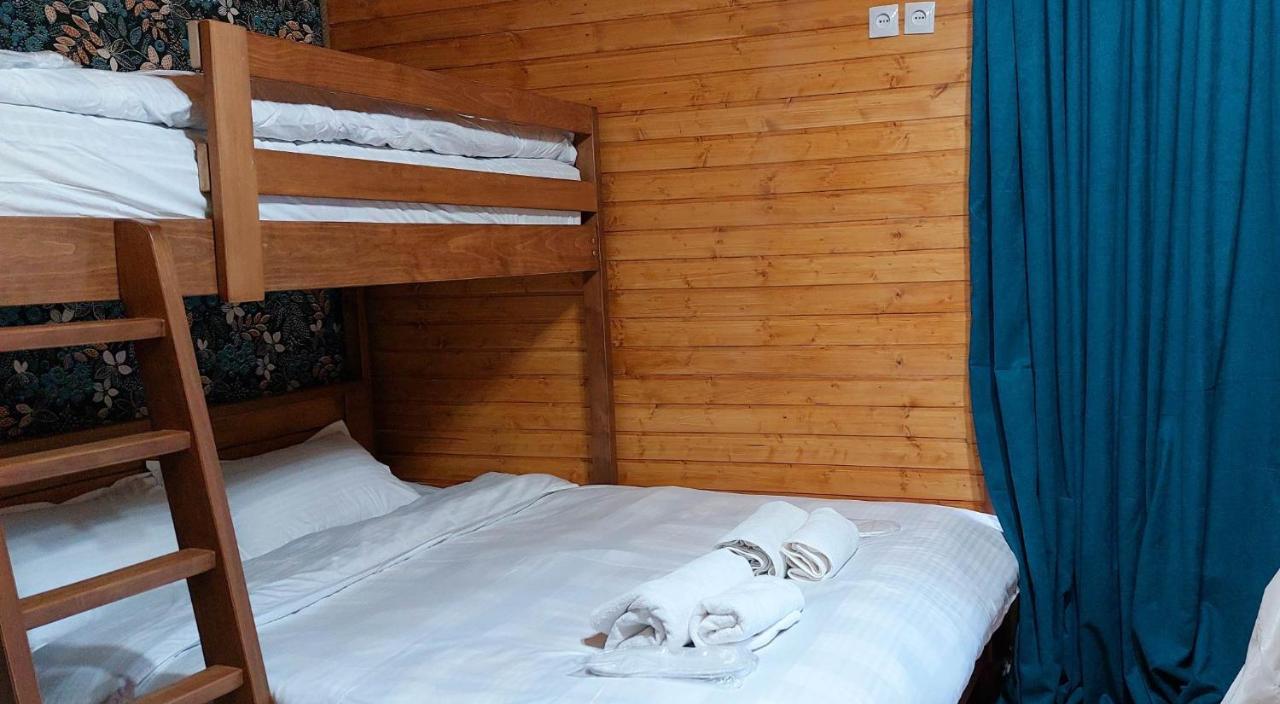 Guesthouse And Cottage Nicolo Kazbegi Exterior foto